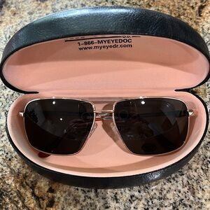 NWOT Kenneth Cole Reaction sunglasses